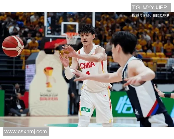 男篮世预赛精彩对决中国红队首节挑战韩国队全力以赴 男篮世预赛精彩对决中国红队首节挑战韩国队全力以赴